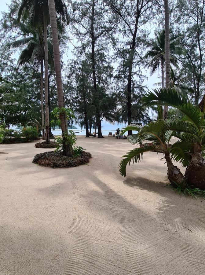 Angkana Hotel Bungalows Thong Sala Bagian luar foto
