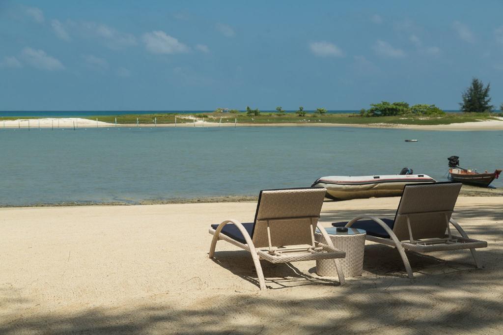 Angkana Hotel Bungalows Thong Sala Bagian luar foto